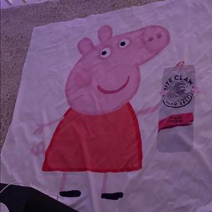 Peppa pig white claw tapestry